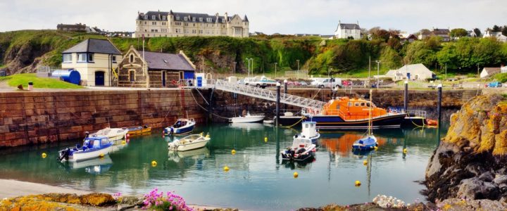 Book and stay at a luxury Loft apartment in Ayr and visit Portpatrick Harbour